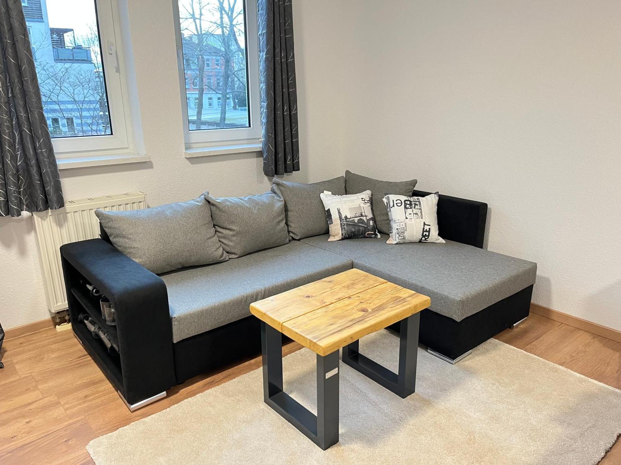 Studio An Der Elbe Mit Balkon, Kueche Und Netflix Dresda Exterior foto